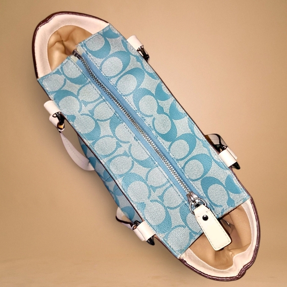 Coach Chelsea Heritage Monogram Tote - Picture 10 of 11